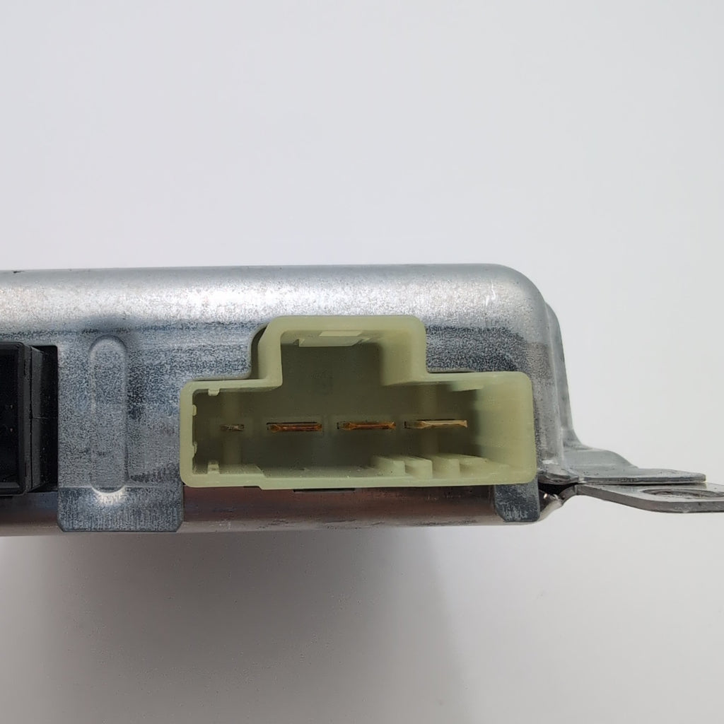 2016 - 2019 BMW 740i 750i G12 Hybrid Battery Charing Module BCU 6819838