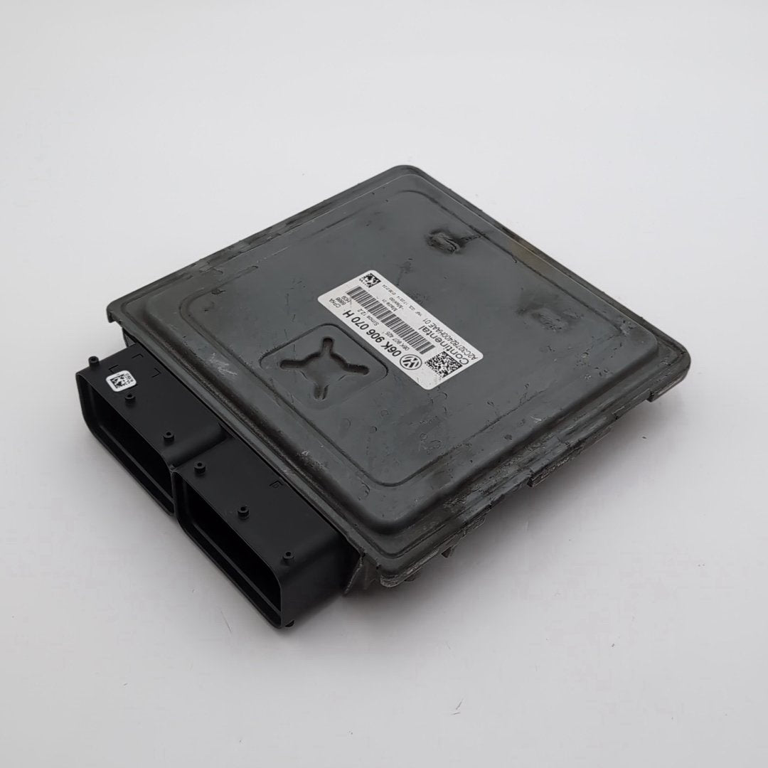 2014 2015 Volkswagen Passat 1.8L Engine Computer Control Module ECU 06K906070H
