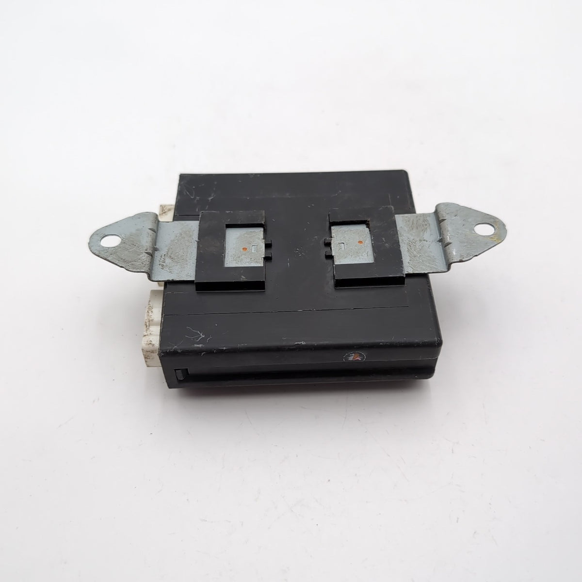 2009- 2014 NISSAN MURANO REAR SEAT CONTROL UNIT MODULE 873D61AA0A OEM