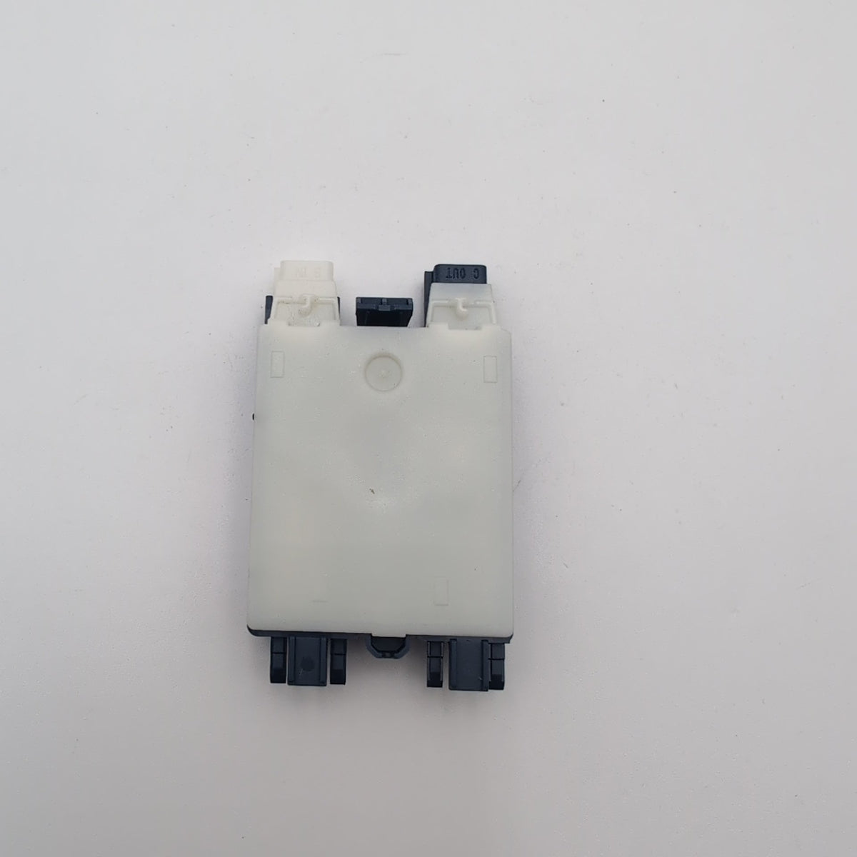 2025 2026 BMW X3 G45 LIN Hub 2 LED Interior Light Control Module 5B610A1