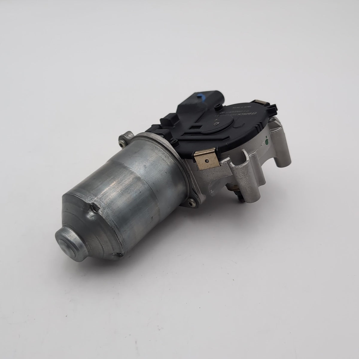 2021- 2025 BMW X1 X2 X3 M35 Front Windshield Wiper Motor OEM 0390243671