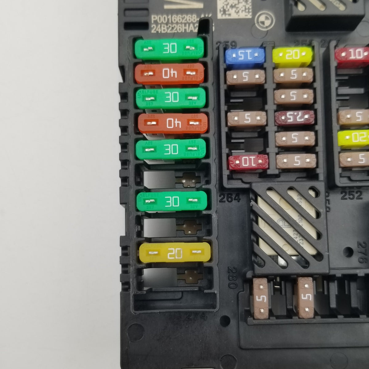 2024 BMW 330i 230I G42 G20 REAR POWER DISTRIBUTION FUSE Box 6114 5A4CFB0 - 02