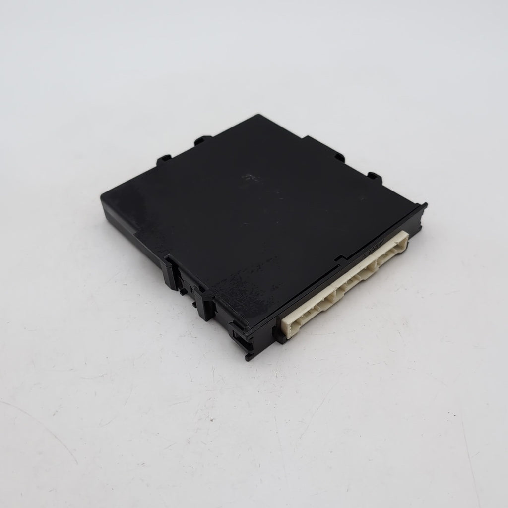 2017 2018 TOYOTA RAV4 SMART KEY KEYLESS ENTRY COMPUTER CONTROL MODULE UNIT