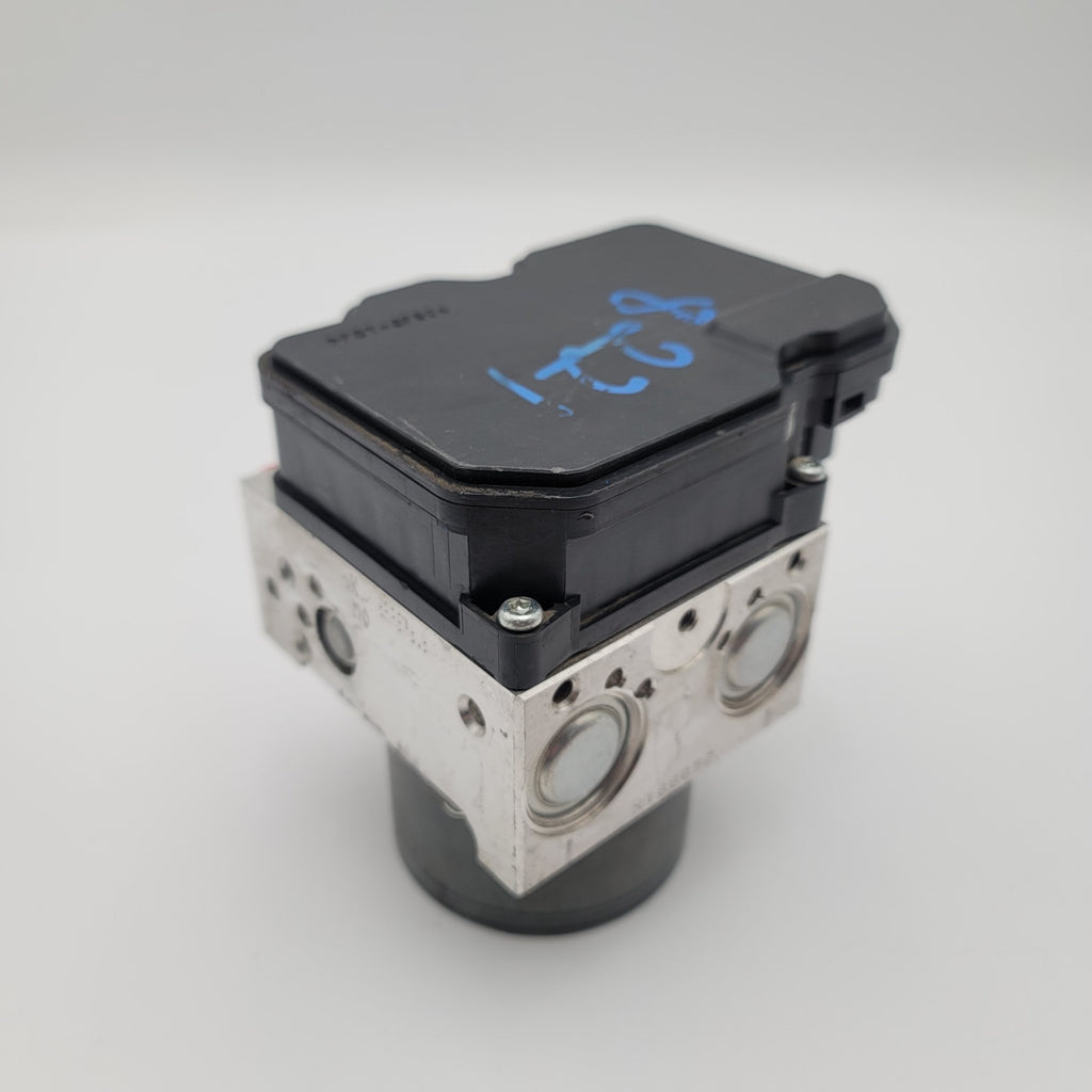 2017 Infiniti QX60 ABS Anti Lock Brake Pump Control Unit OEM 476606KA0D