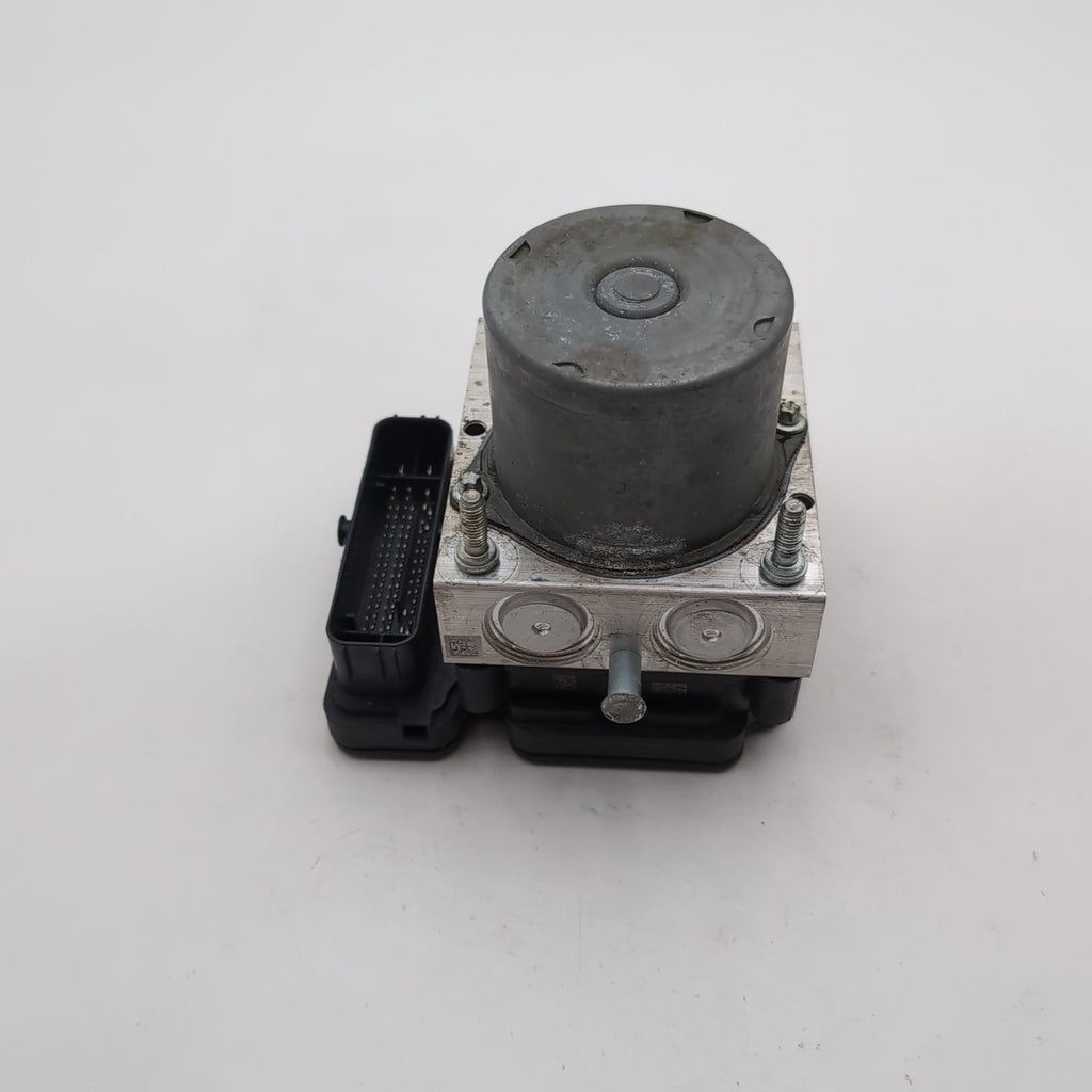 2019 2020 2021 Chevrolet Malibu ABS Anti Lock Brake Pump Control Unit 42776698