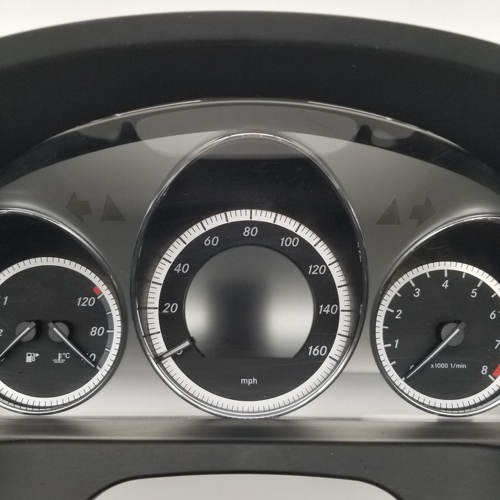 2008 - 11 Mercedes C300 C350 Instrument Speedometer Cluster 2049003202 Unkn Mile