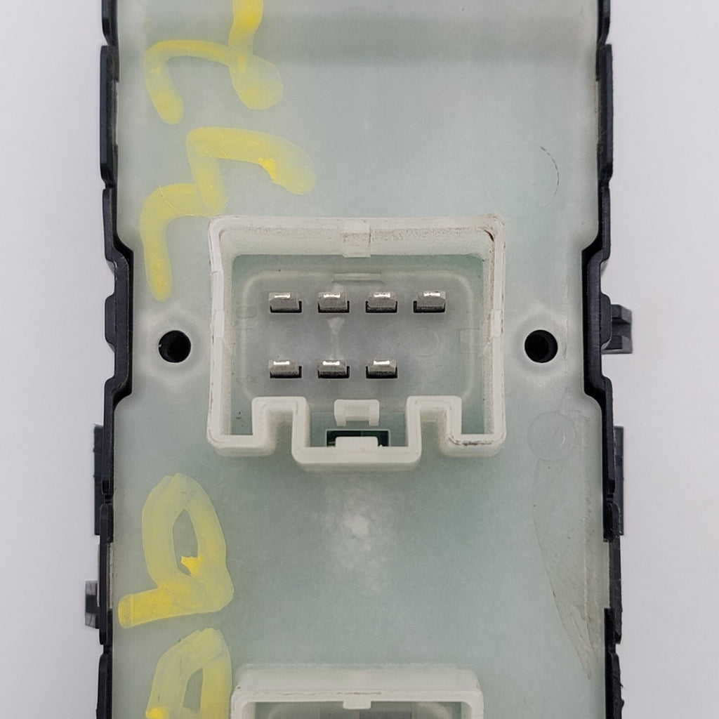 2007 2008 2009 2010 Jeep Patriot Master Power Window Switch OEM M04B43005
