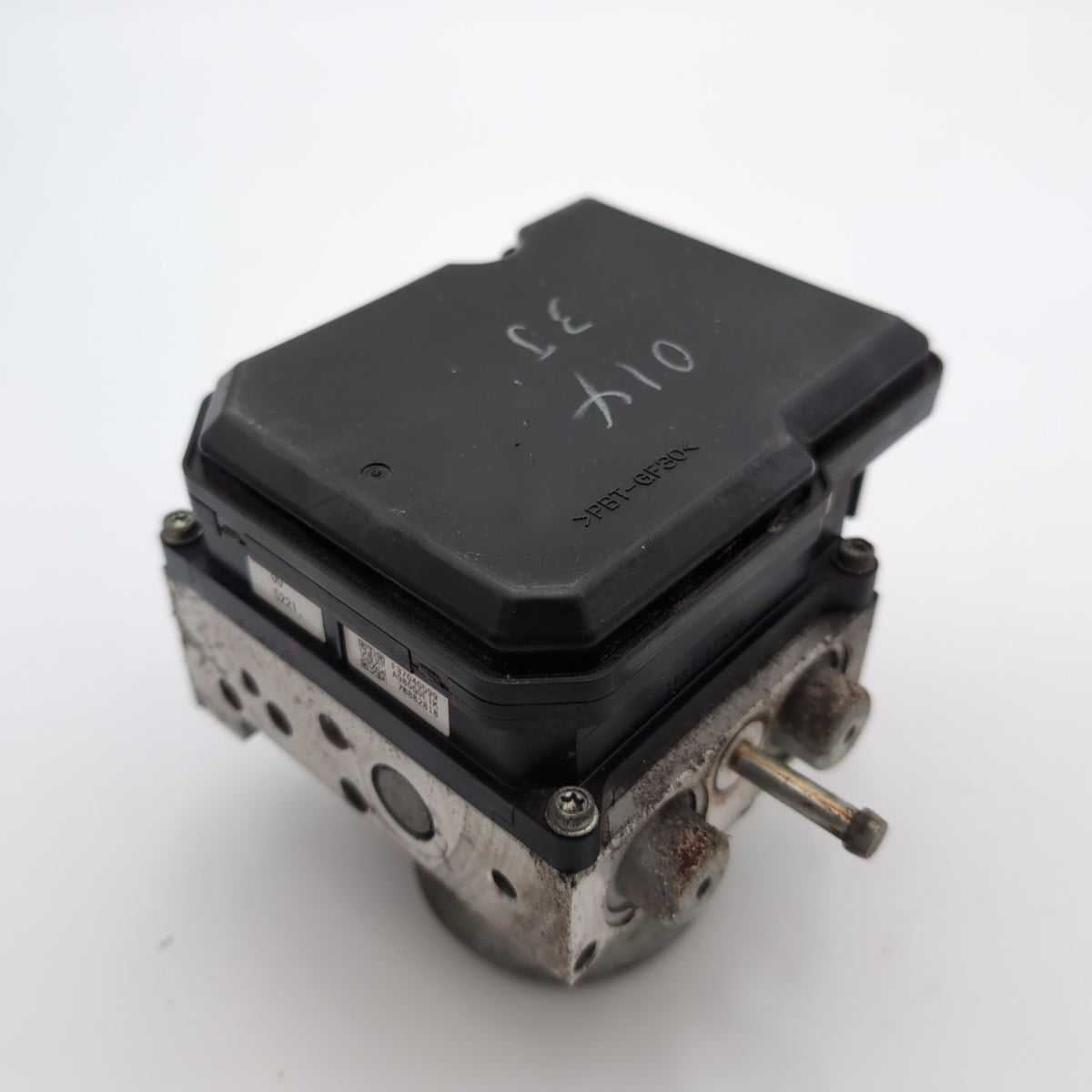 2012 - 2015 Nissan Rogue ABS Anti Lock Brake Pump Control Unit 47660JM14A