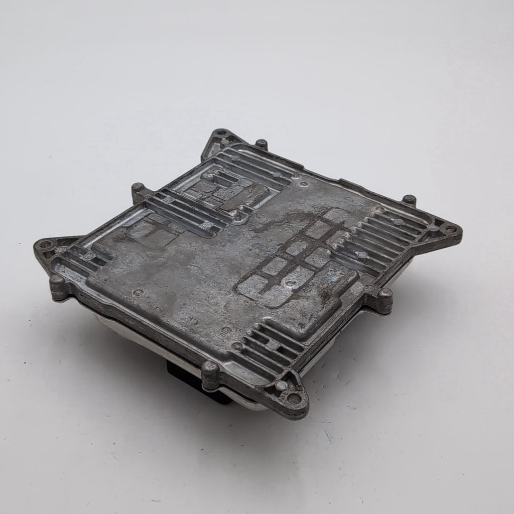 2013 2014 2015 BMW 328i X3 Engine Computer Control Module ECU DME 8639594