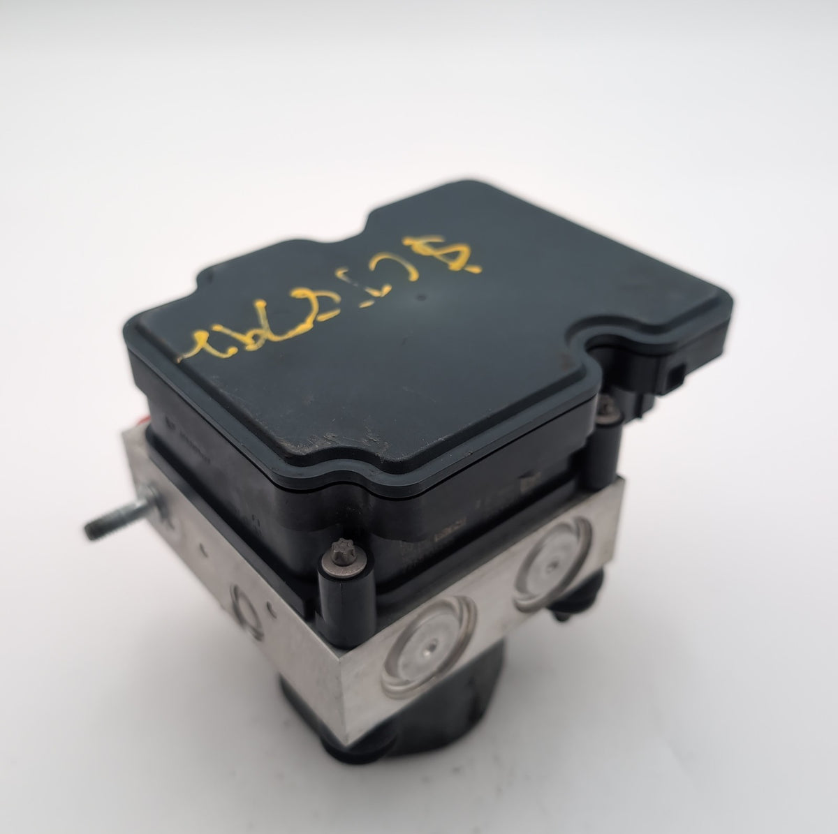 2013 2014 Toyota Camry 2.5L ABS Anti Lock Brake Pump Control Unit 44540-06080