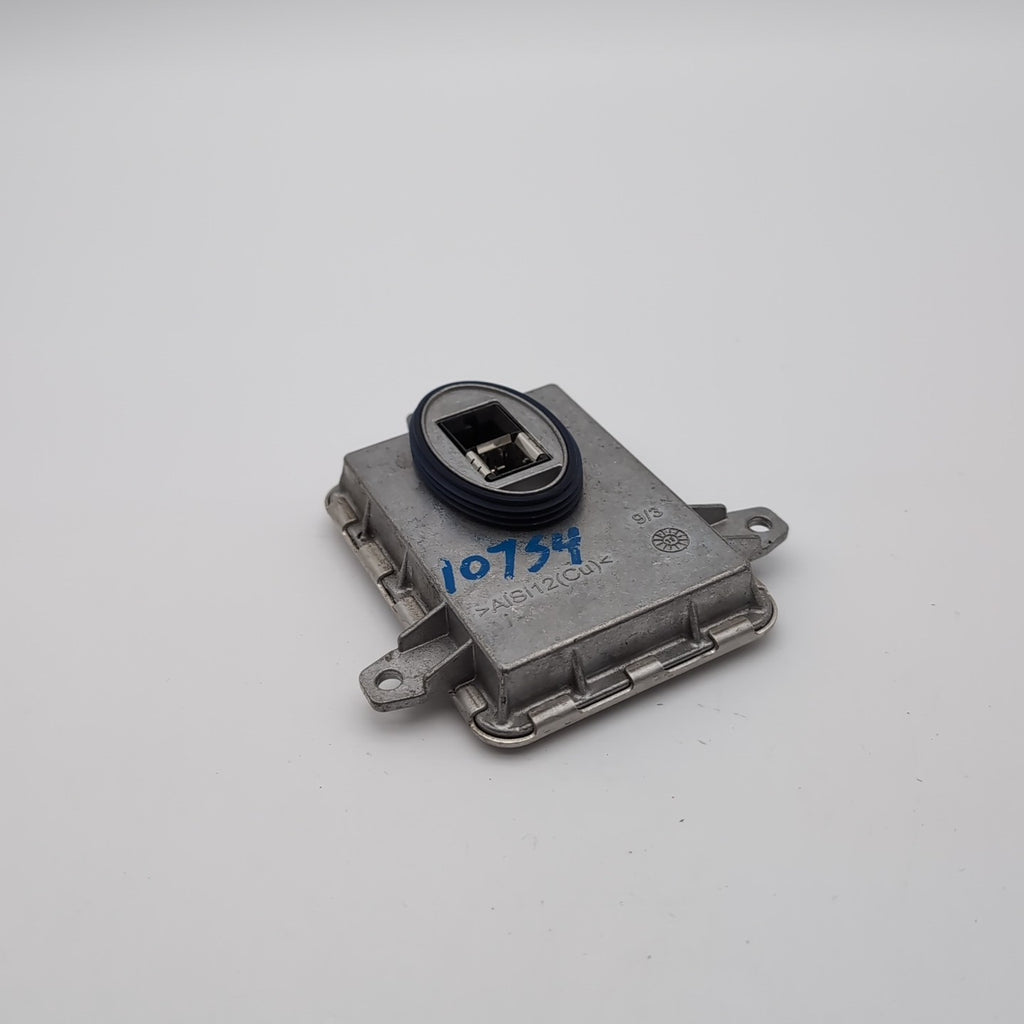 2014 2015 2016 BMW X6 F16 F15 F25 F30 F32 Headlight Xenon Control Module 7317408