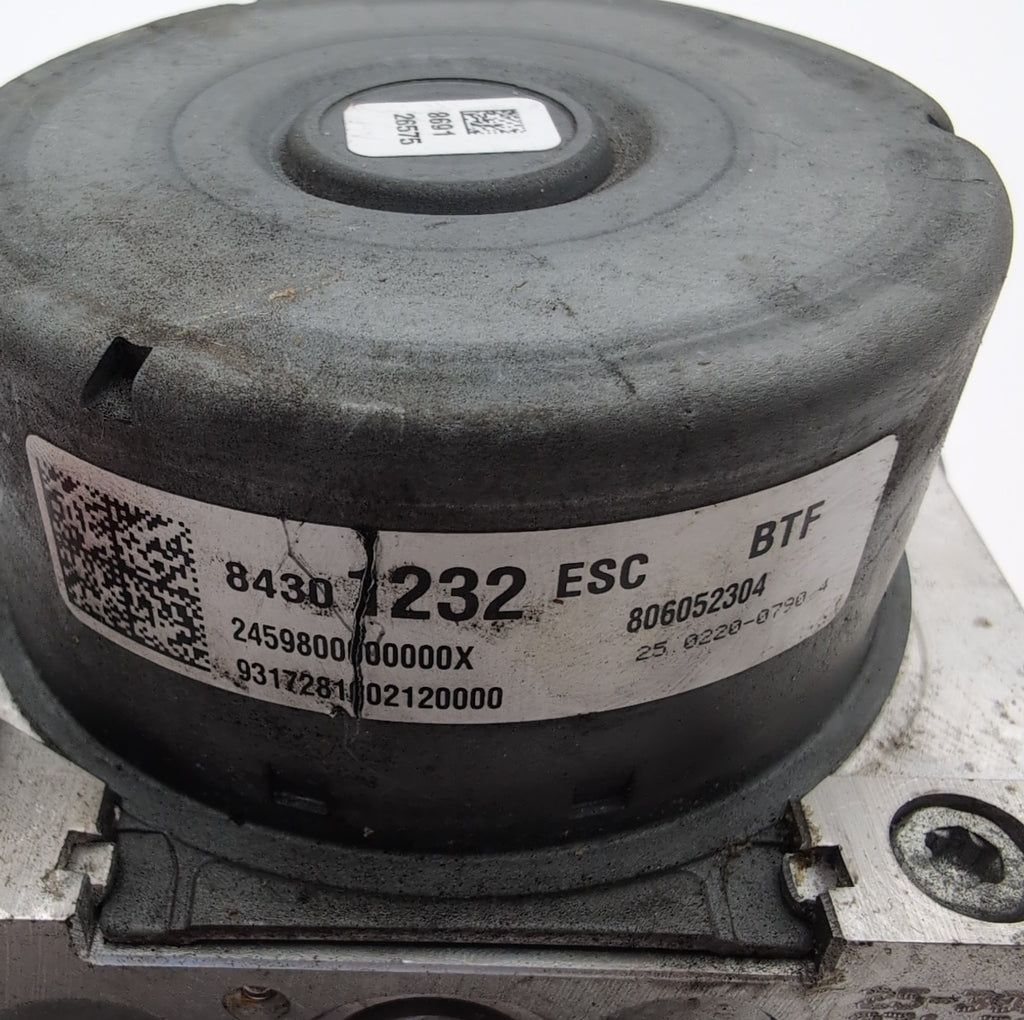 2018 2019 Cadillac XTS ABS Anti Lock Brake Pump OEM 84301232