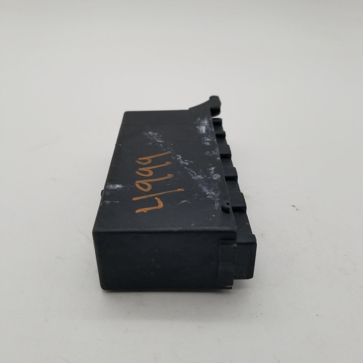 1994-00 Mercedes W202 C230 C280 Headlight Lamp Relay Control Module A2025420532