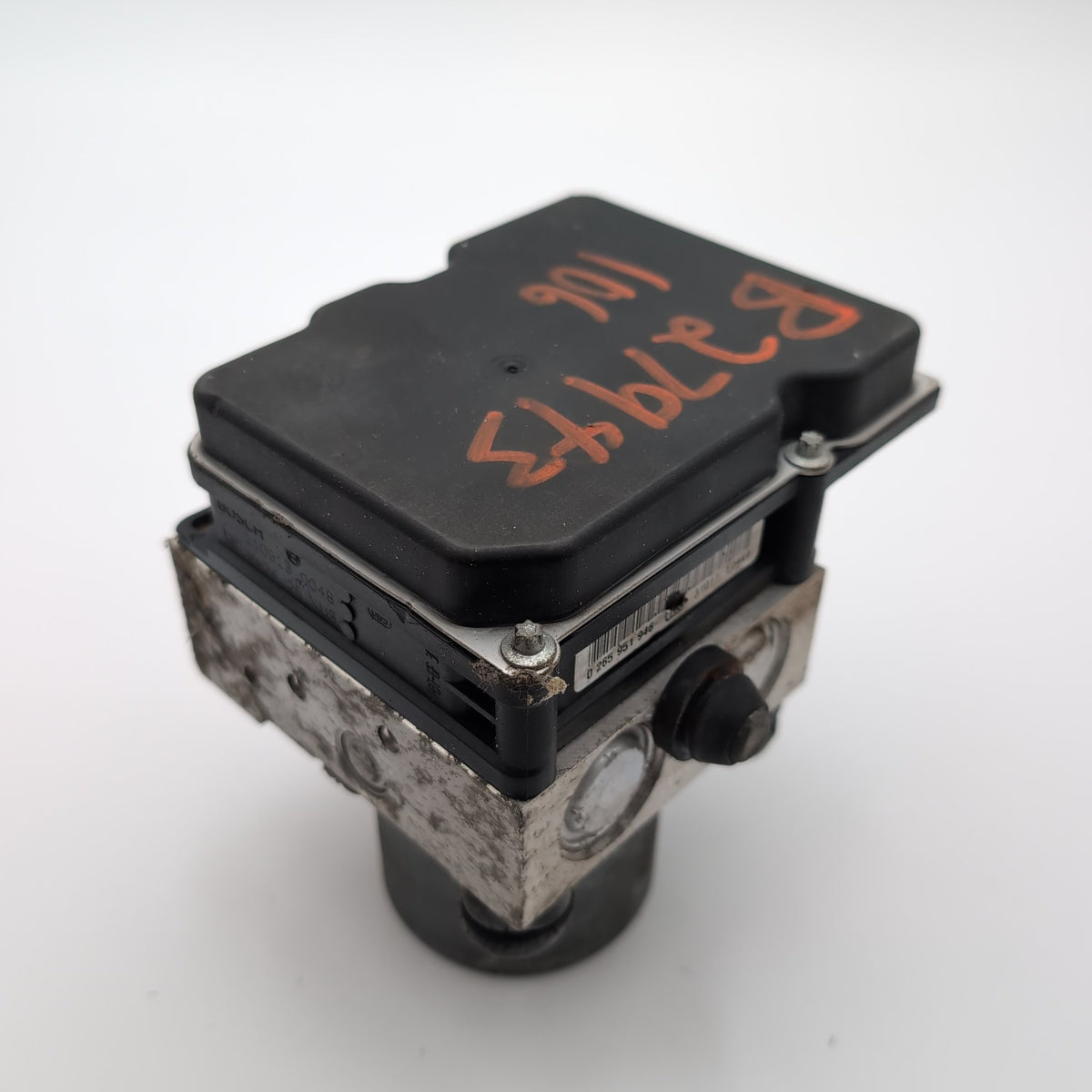 2013 2014 Nissan NV200 ABS Anti Lock Brake Pump Control Unit 476603LM0A