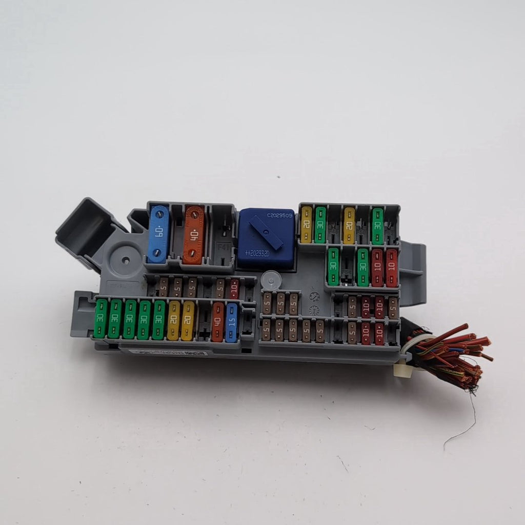 2021 - 2026 BMW X5 X6 X7 XM G20 G42 G87 M3 Front Power Distribution Fuse Box