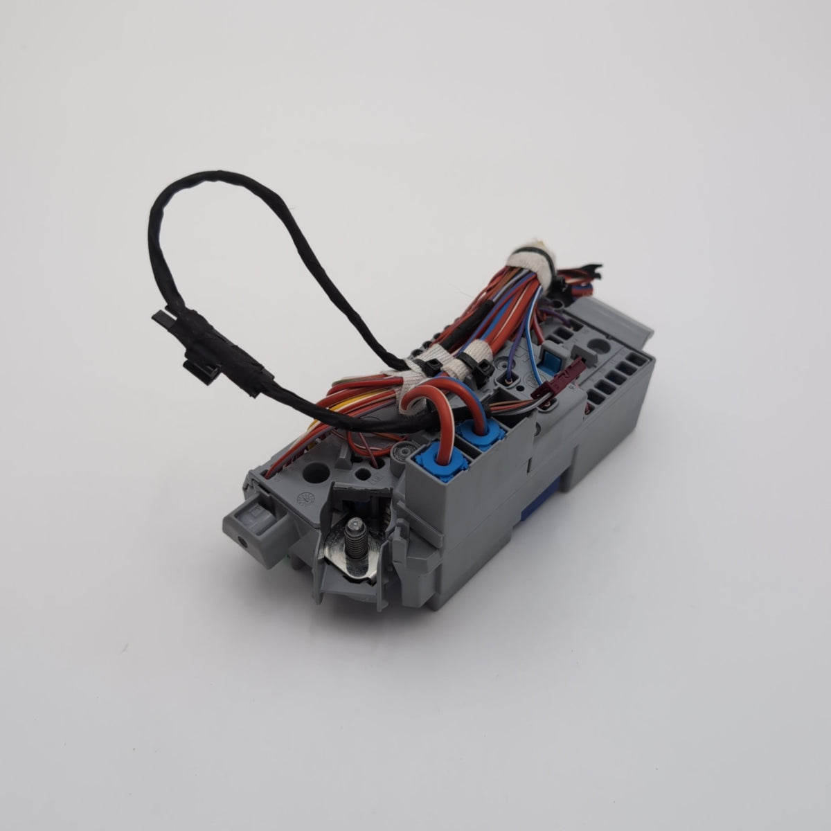 2019 - 2026 BMW X5 X6 X7 XM G20 G26 G42 G87 M3 Front Power Distribution Fuse Box