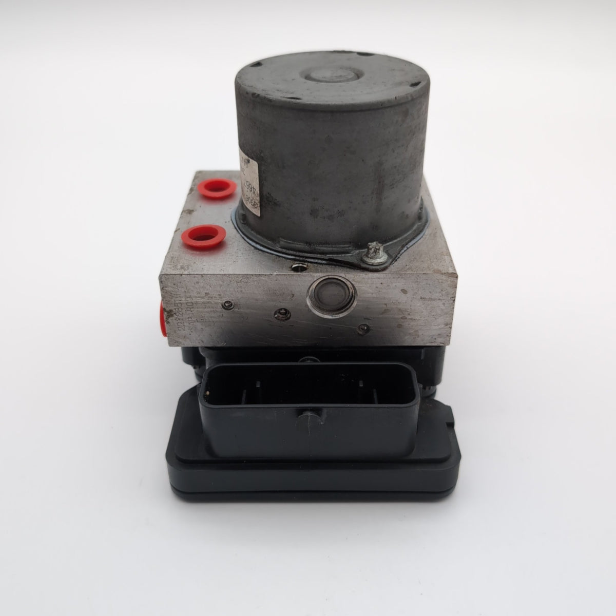 2016 - 2019 Chevrolet Cruze ABS Anti Lock Brake Pump Control Unit 39064667