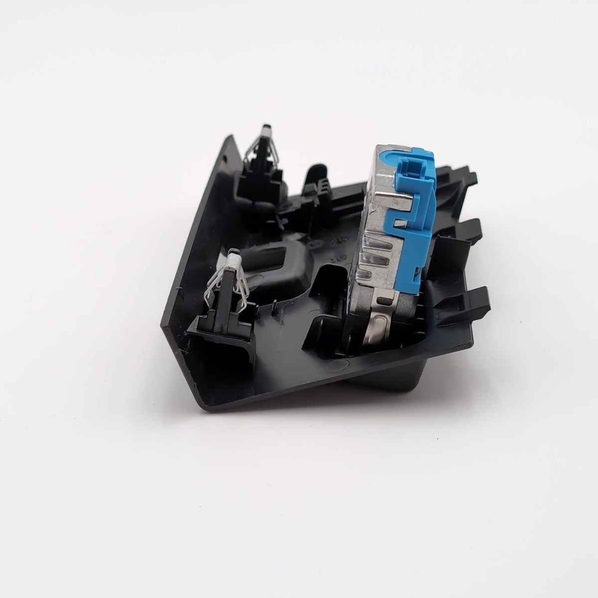 2019- 2024 BMW 330i G20 USB-C INTERFACE CHARGING PORT PLUG w/ TRIM
