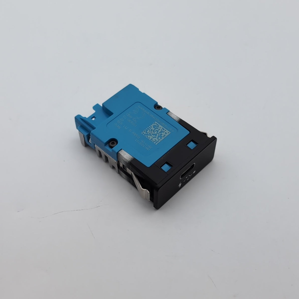 2019 - 2024 BMW 3 4 5 X3 X4 X5 X6 Rear Center Single USB Port Socket 8711939