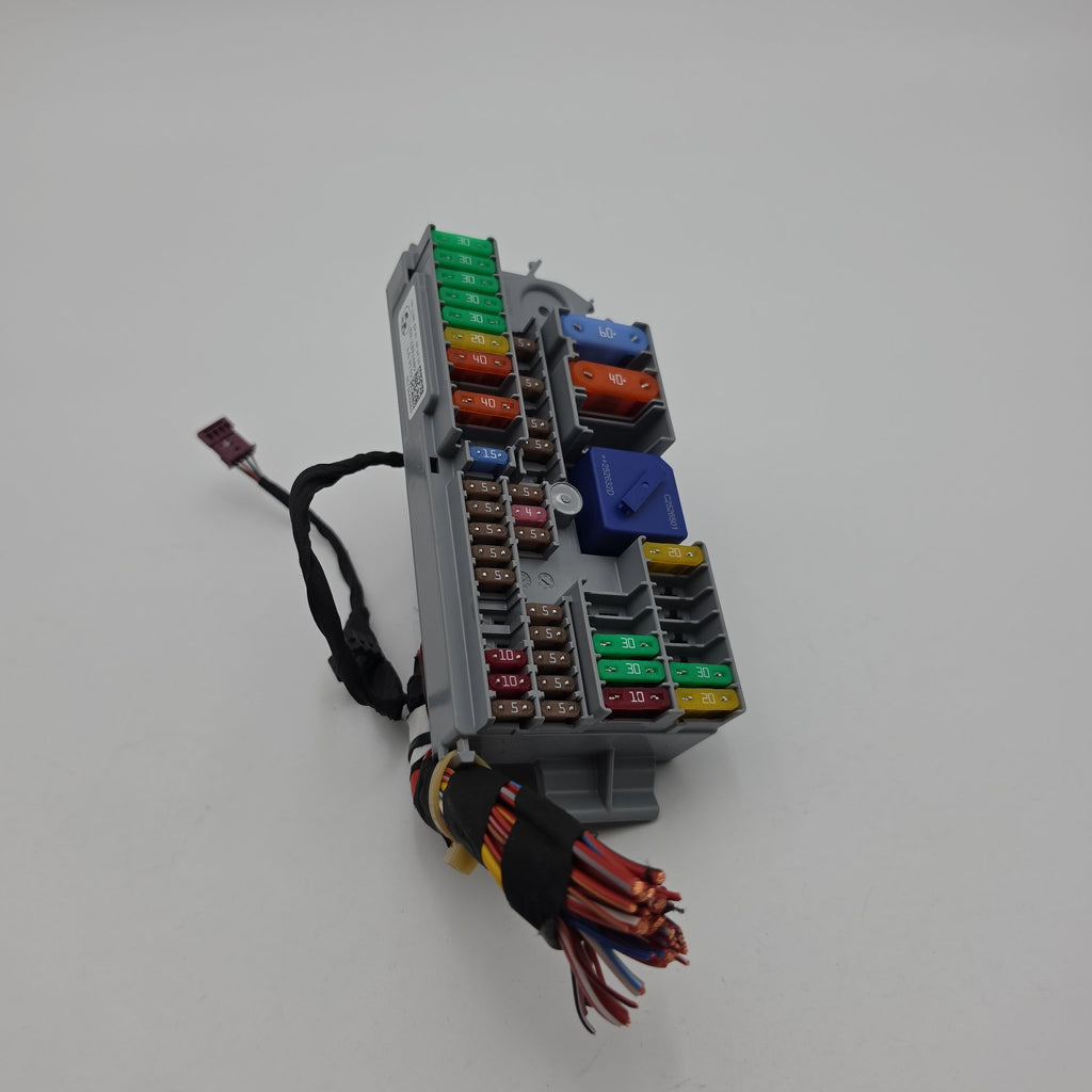 2021 - 2026 BMW X5 X6 X7 XM G20 G42 G87 M3 Front Power Distribution Fuse Box