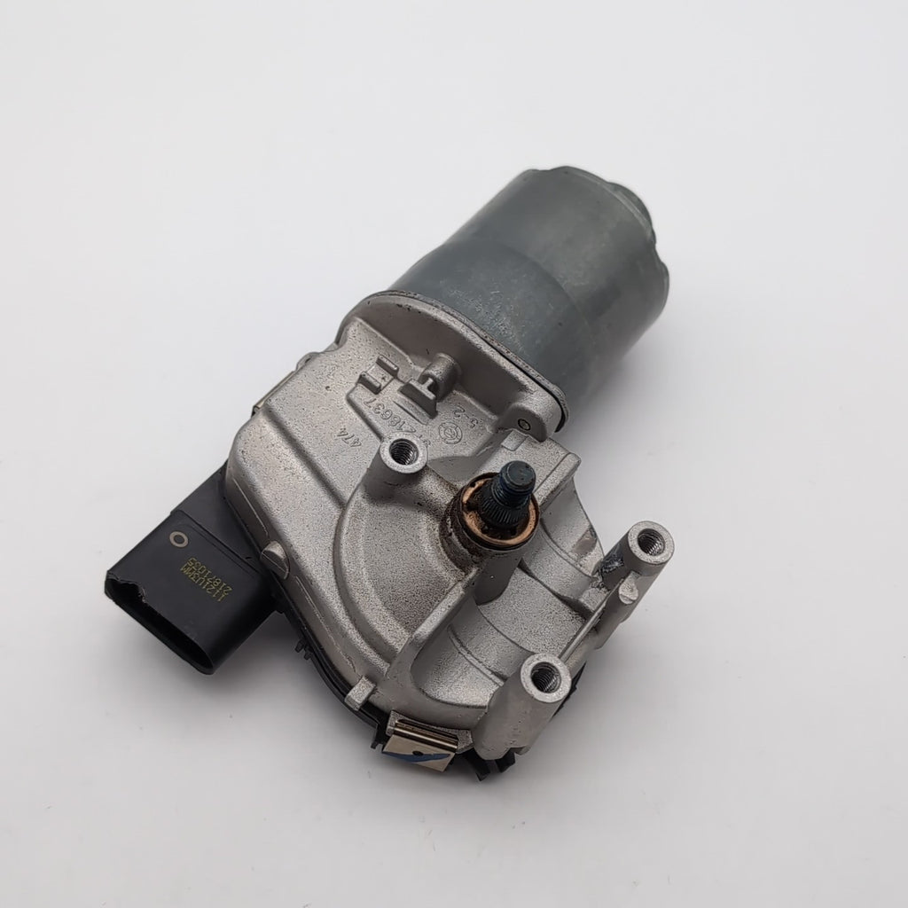 2021- 2025 BMW X1 X2 X3 M35 Front Windshield Wiper Motor OEM 0390243671
