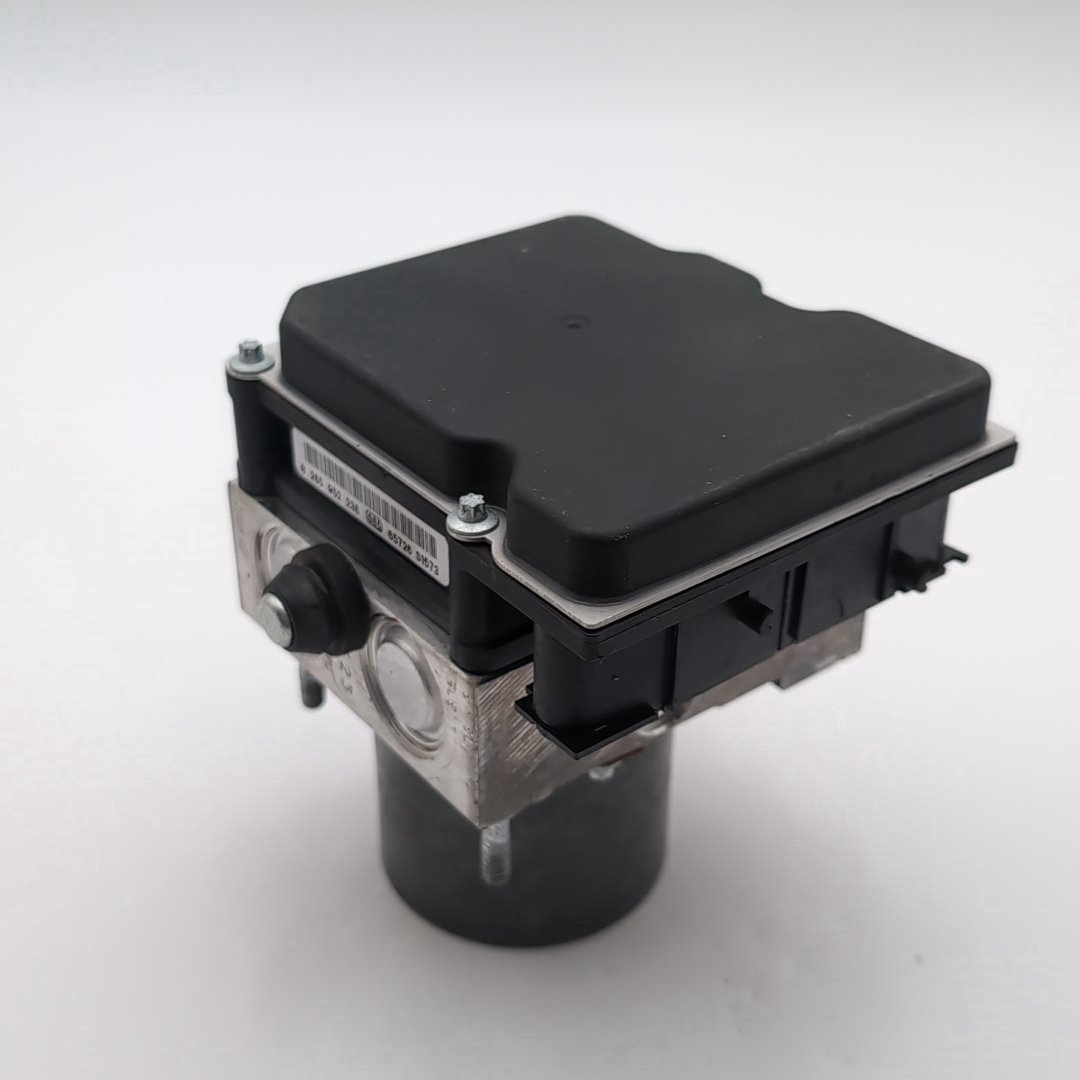 2016 2017 Infiniti QX50 3.7L ABS Anti Lock Brake Pump Control Unit 476606WC0A