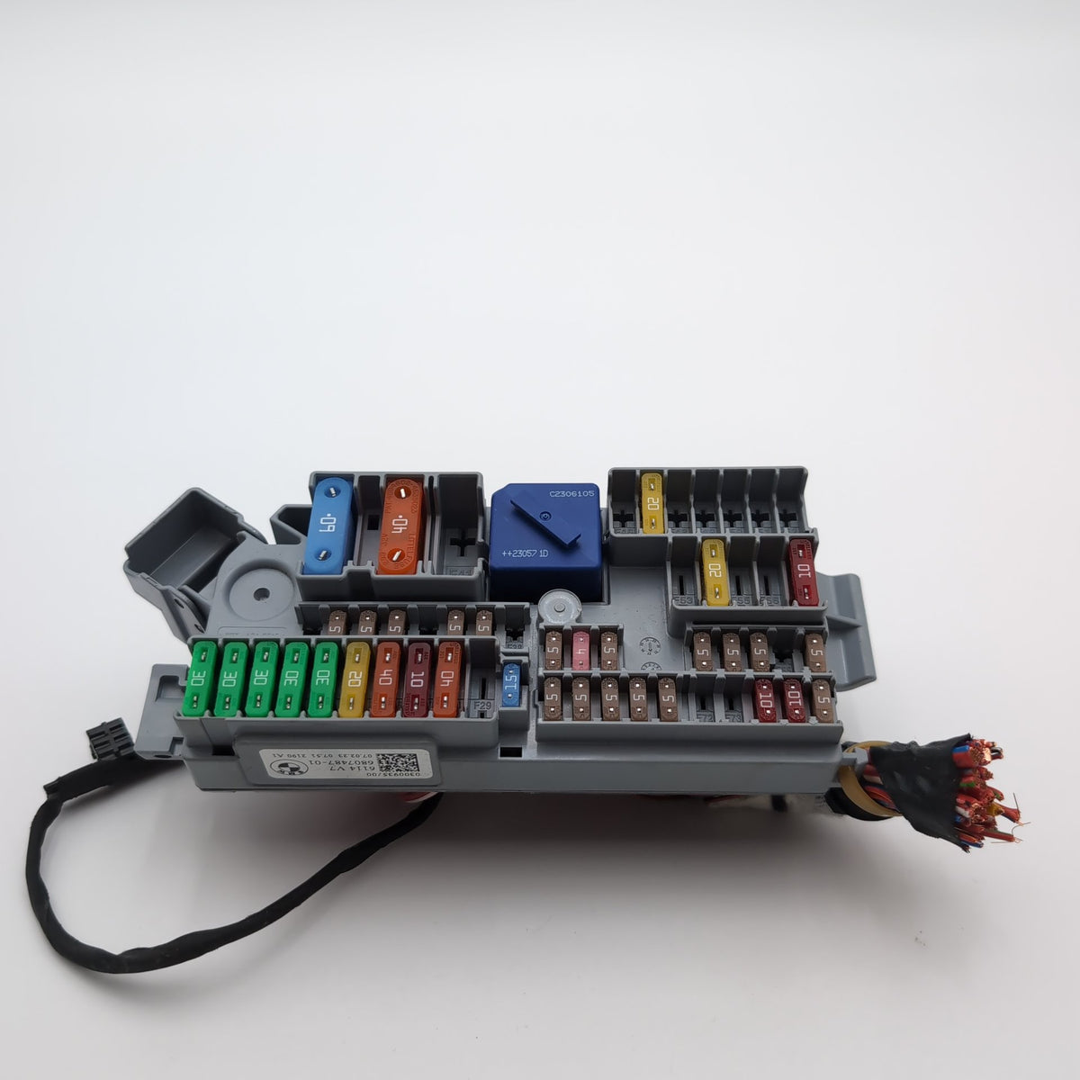 2019 - 2026 BMW X5 X6 X7 XM G20 G26 G42 G87 M3 Front Power Distribution Fuse Box