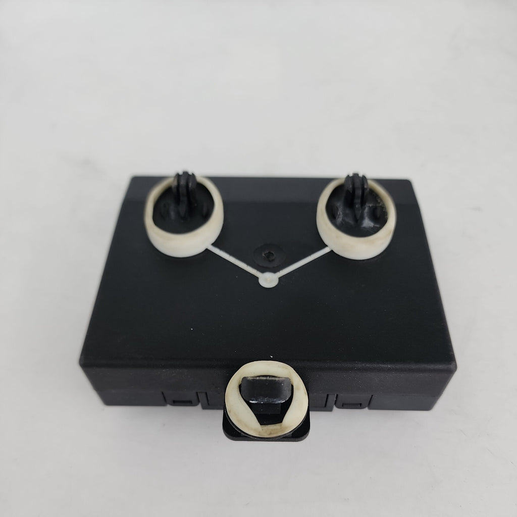 2011-2017 Fits Porsche Cayenne 958 Front Right Side Door Computer Control Module