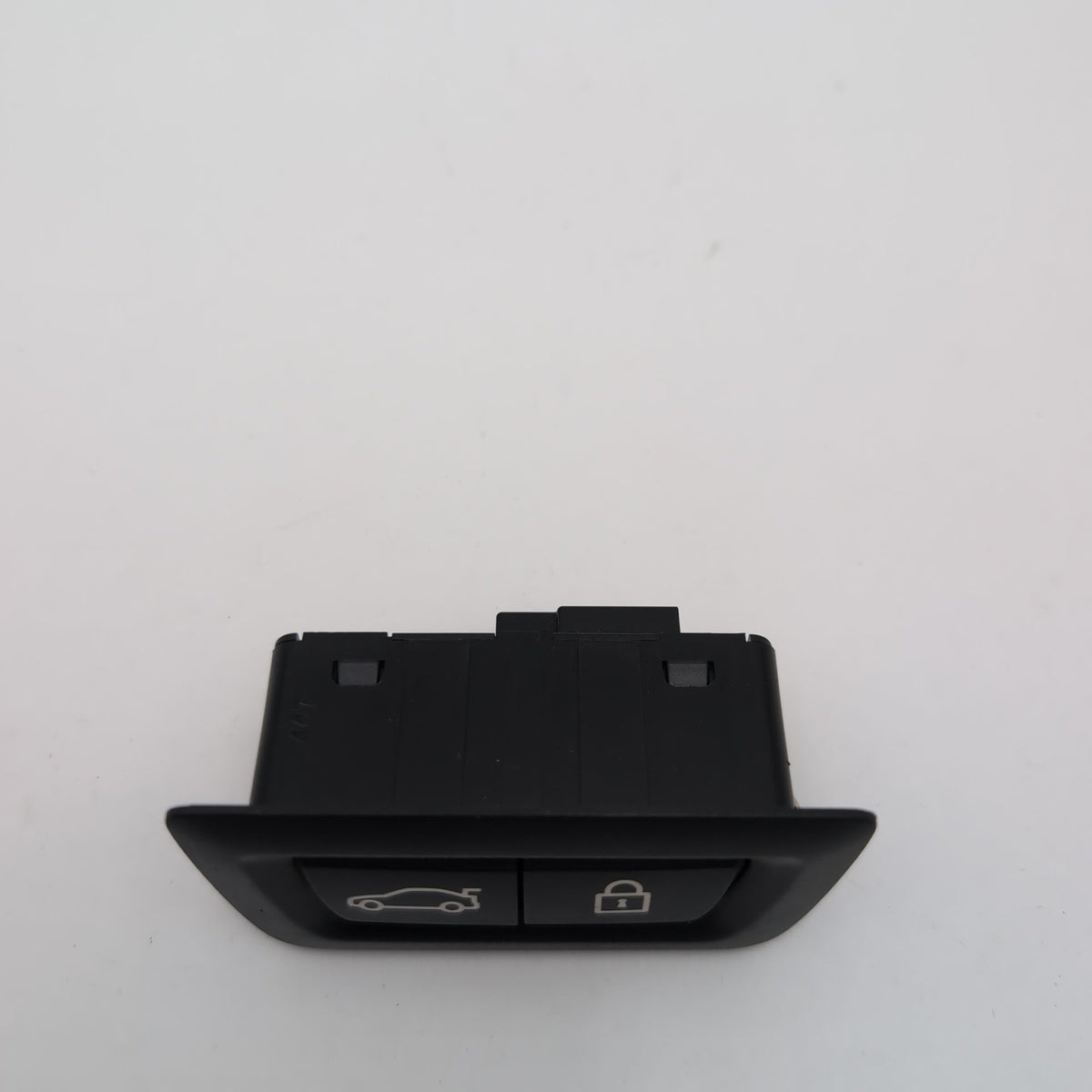 2019 - 2025 BMW G30 G12 X3 M3 X5 X6 Tailgate Liftgate Lock Unlock Switch Button