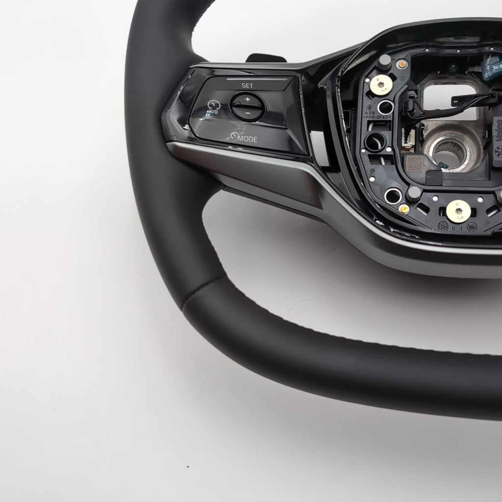 2025 2026 BMW 530i 540i G60 X3 G45 Steering Wheel with Paddle Shifter 5A42E32