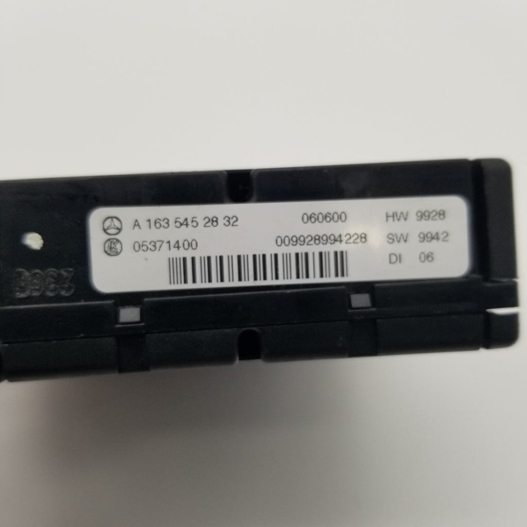 2000 Mercedes W163 ML55 AMG ML430 ML500 Body Control Module BCM 1635452332 OEM