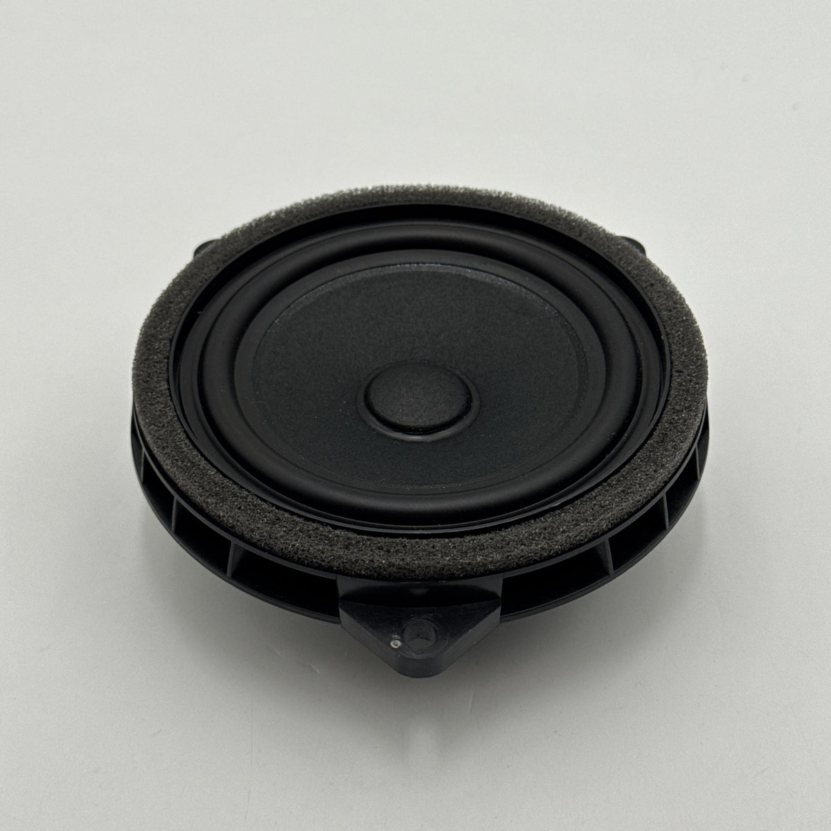 2022 2023 2024 2025 BMW X1 X2 ALEV1 Front Rear Door Midrange Speaker 9442520