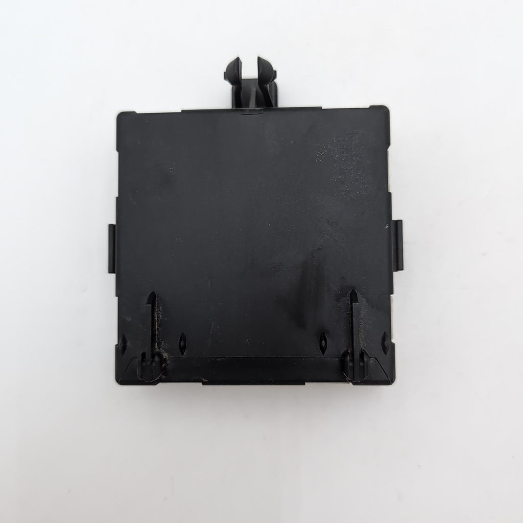 2016- 2019 Mercedes W205 C300 Front Right Passenger Side Door Control Module