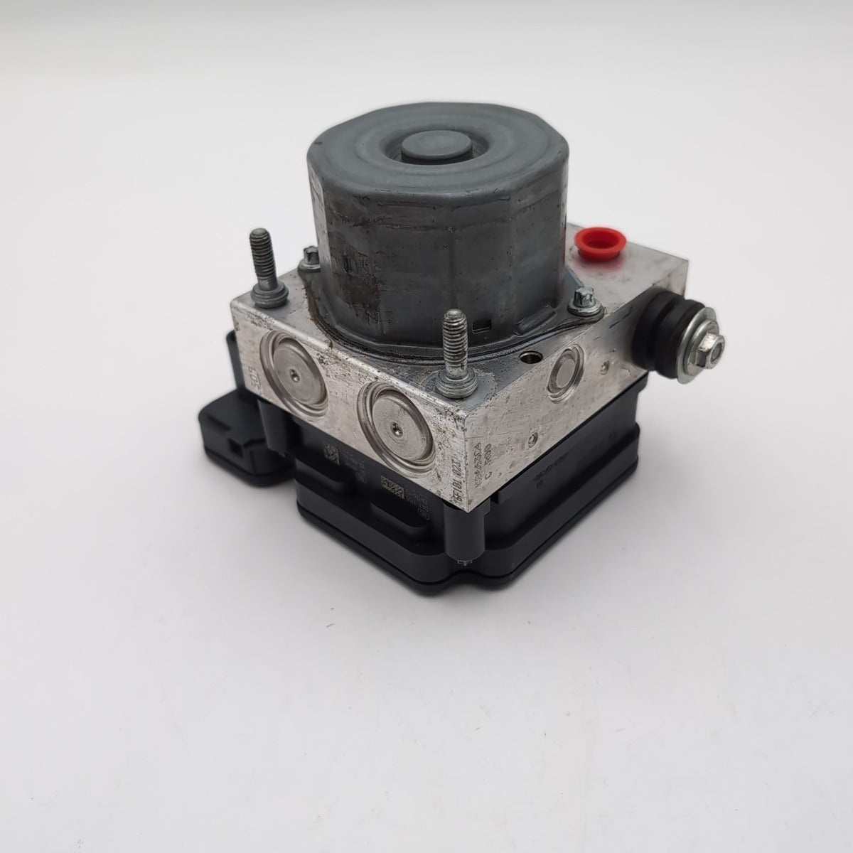 2014 2015 Mercedes CLA250 W117 2.0L Anti-Lock Brake ABS Pump Module A0094315212