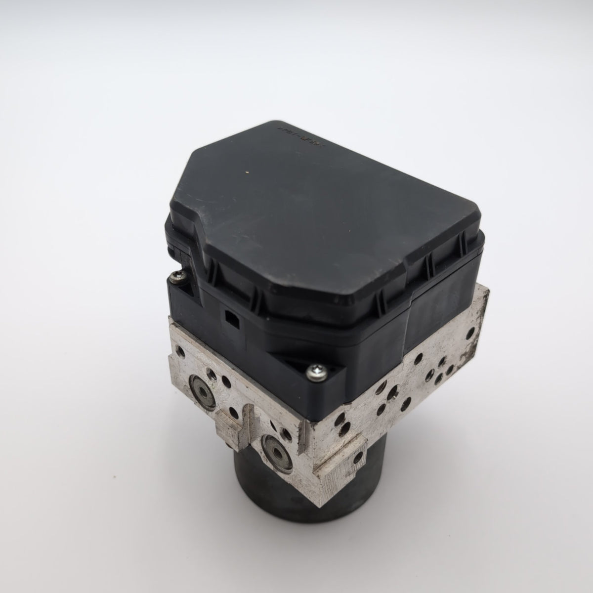 2010 - 2013 Lexus RX350 ABS Anti Lock Brake Pump Control Unit 44540-0E092