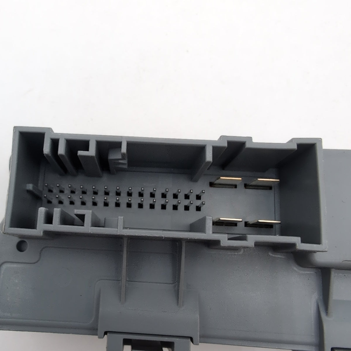 2022 - 2026 BMW F74 X1 X2 Mini Cooper Countryman Power Distribution LIN Module