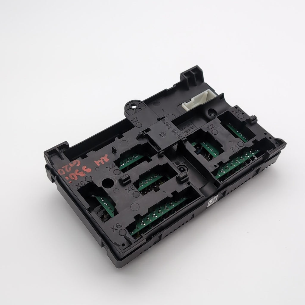 2024 BMW 330i 230I G42 G20 REAR POWER DISTRIBUTION FUSE Box 6114 5A4CFB0 - 02