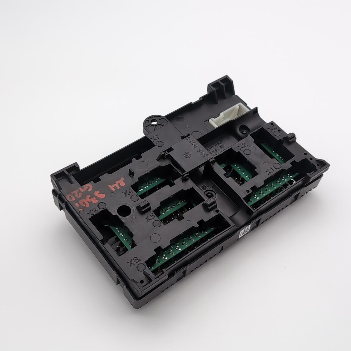 2024 BMW 330i 230I G42 G20 REAR POWER DISTRIBUTION FUSE Box 6114 5A4CFB0 - 02