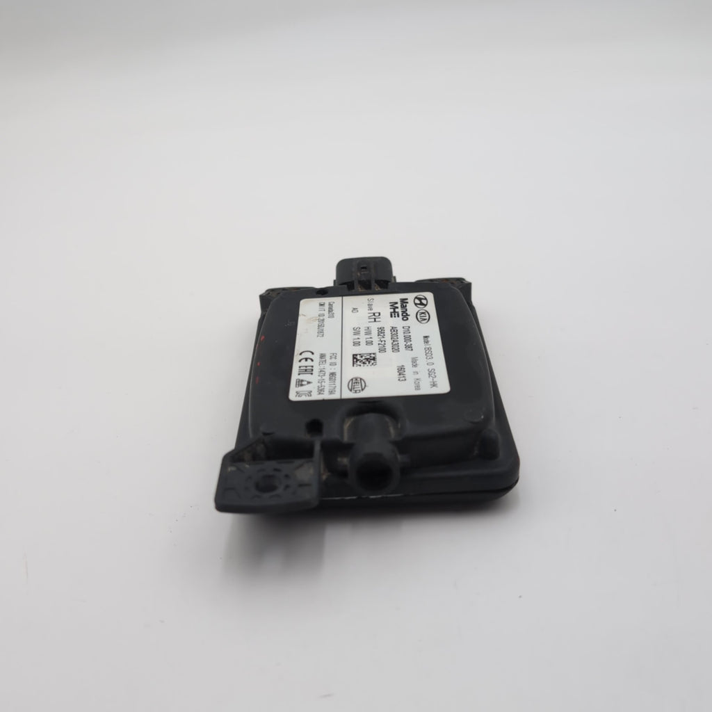 2017 2018 Hyundai Elantra SLAVE RH Right Blind Spot Radar Sensor 95821-F2100