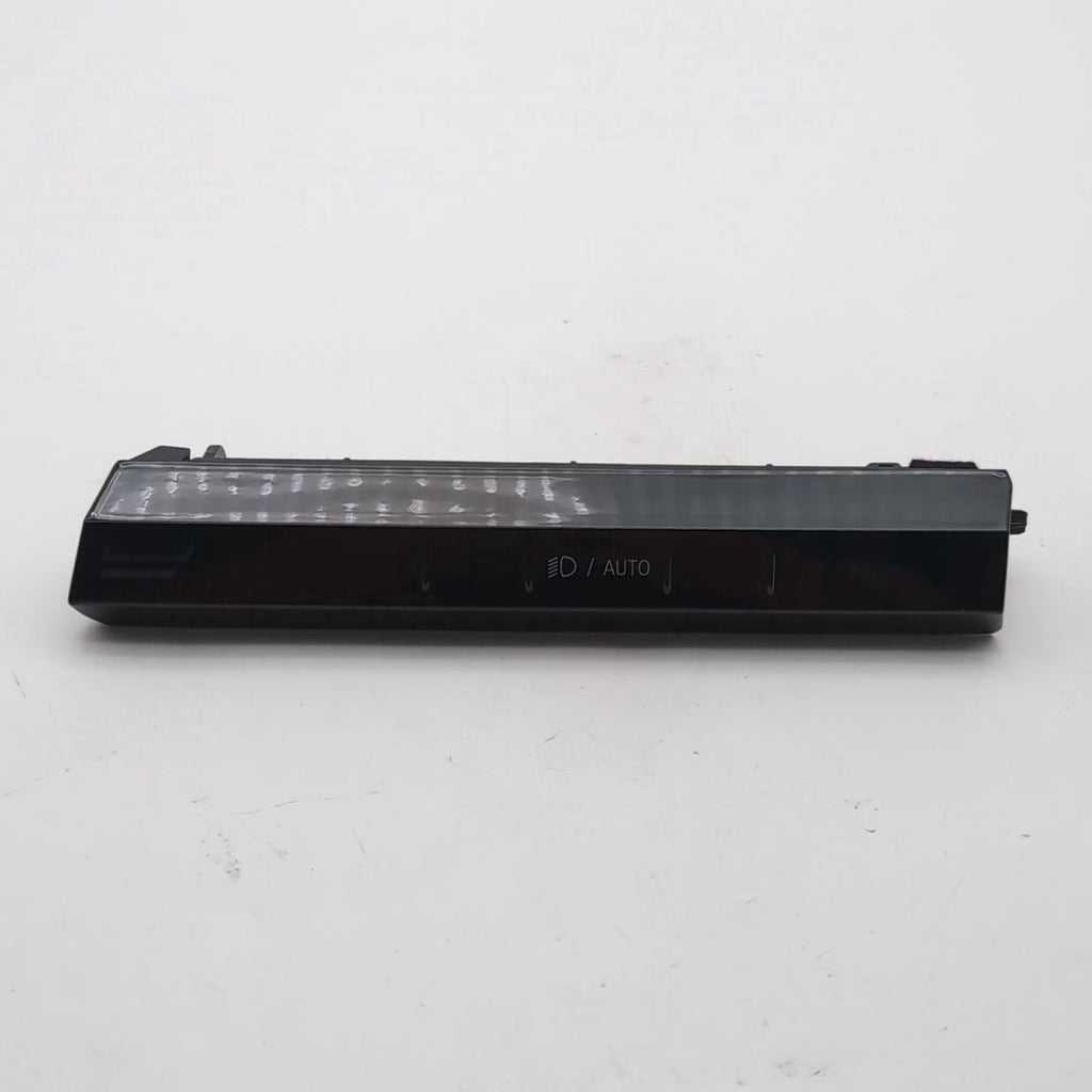 2024 - 2026 BMW i5 530i G60 Front Left Driver Light Control Climate Touch Panel