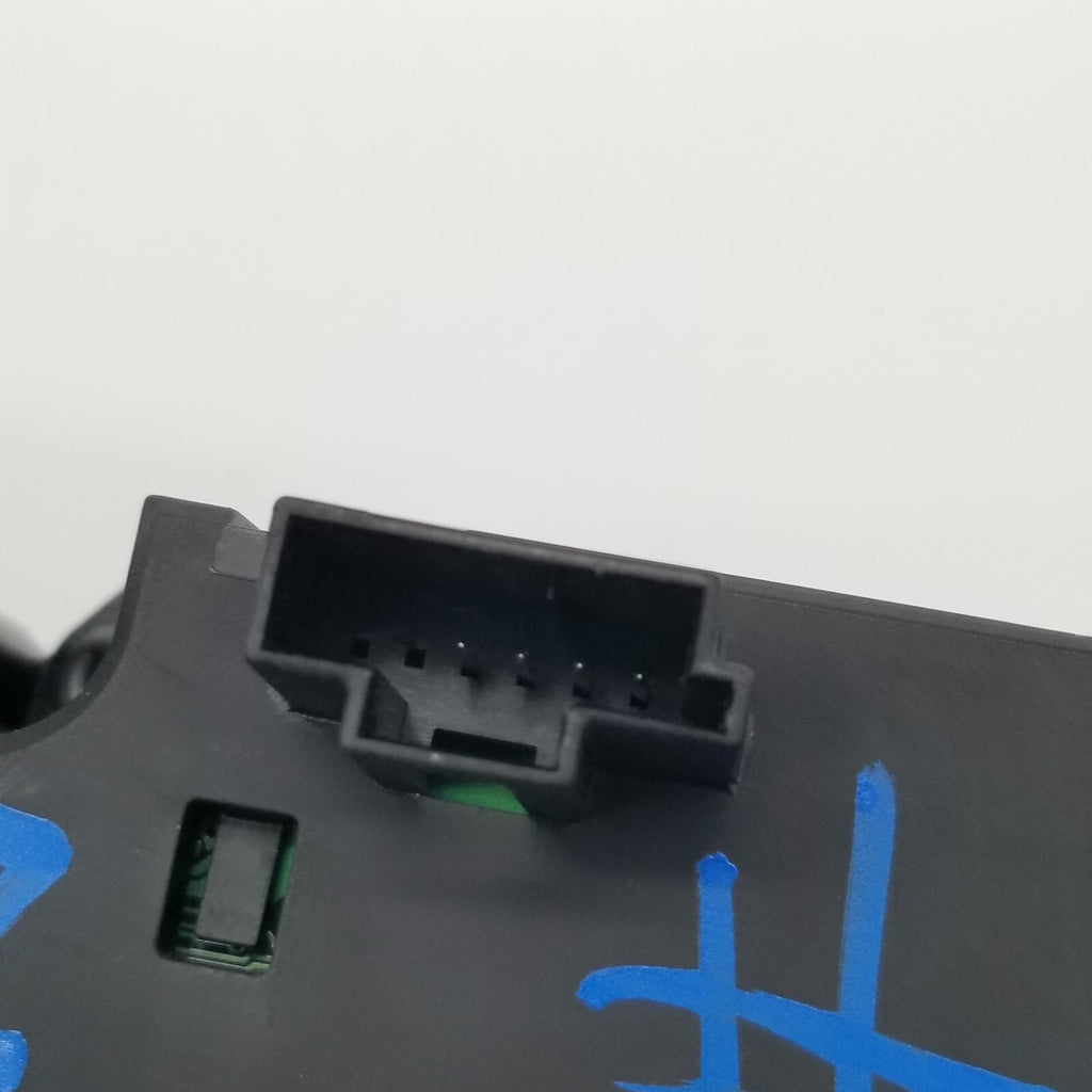 2003- 2006 Mercedes W215 CL55 CL500 Center Dash Hazard ESP Lock Control Switch