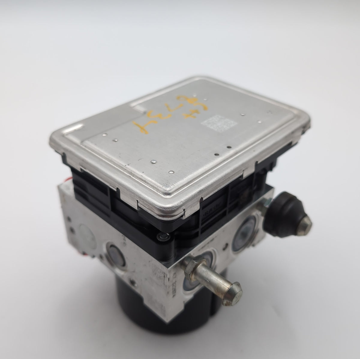 2020- 2022 Nissan Sentra 2.0L ABS Anti Lock Brake Pump Control Unit 476606LE0A
