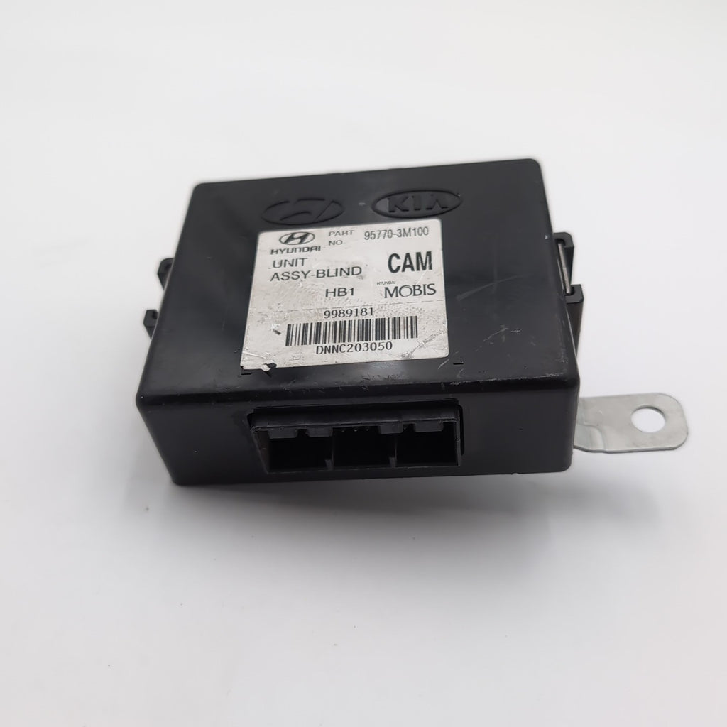 2009- 2014 Hyundai Genesis Park Assist Control Module OEM 95770-3M100