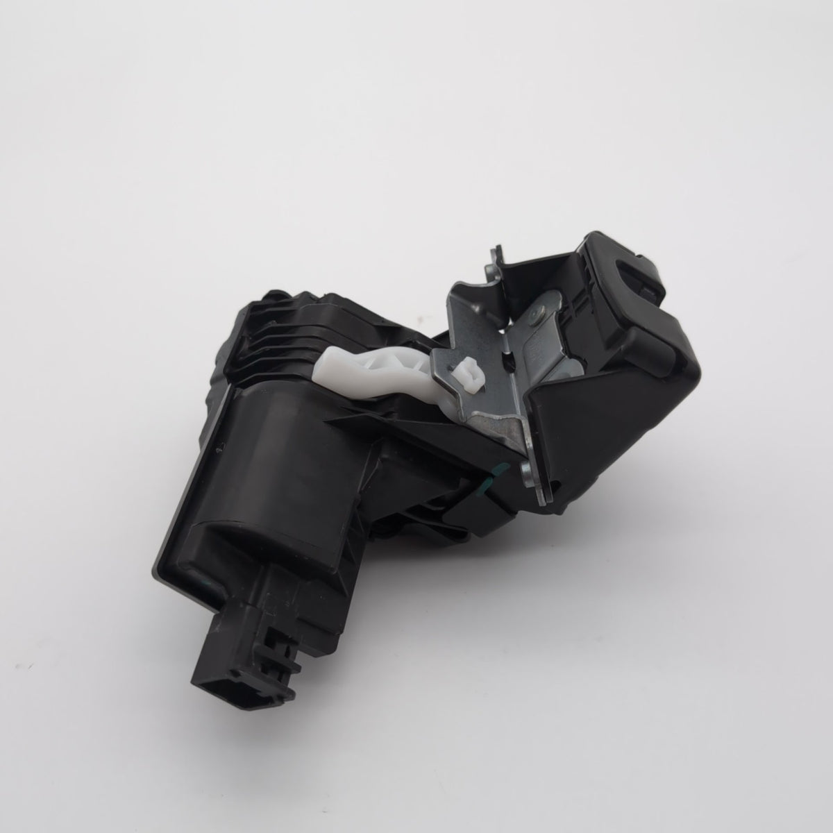 2024 2025 Mazda CX-90 CX90 Rear Liftgate Power Motor Lock Latch OEM KBB4-62310-C