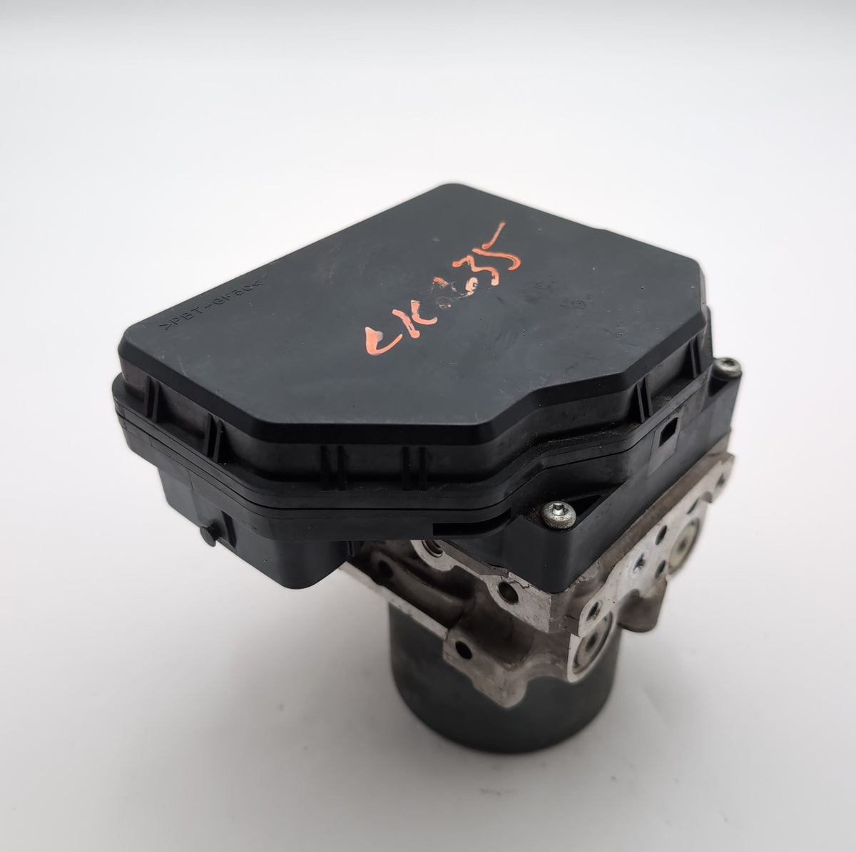 2017 Toyota Sienna 3.5L ABS Anti-Lock Brake Pump Control Unit 44540-08260