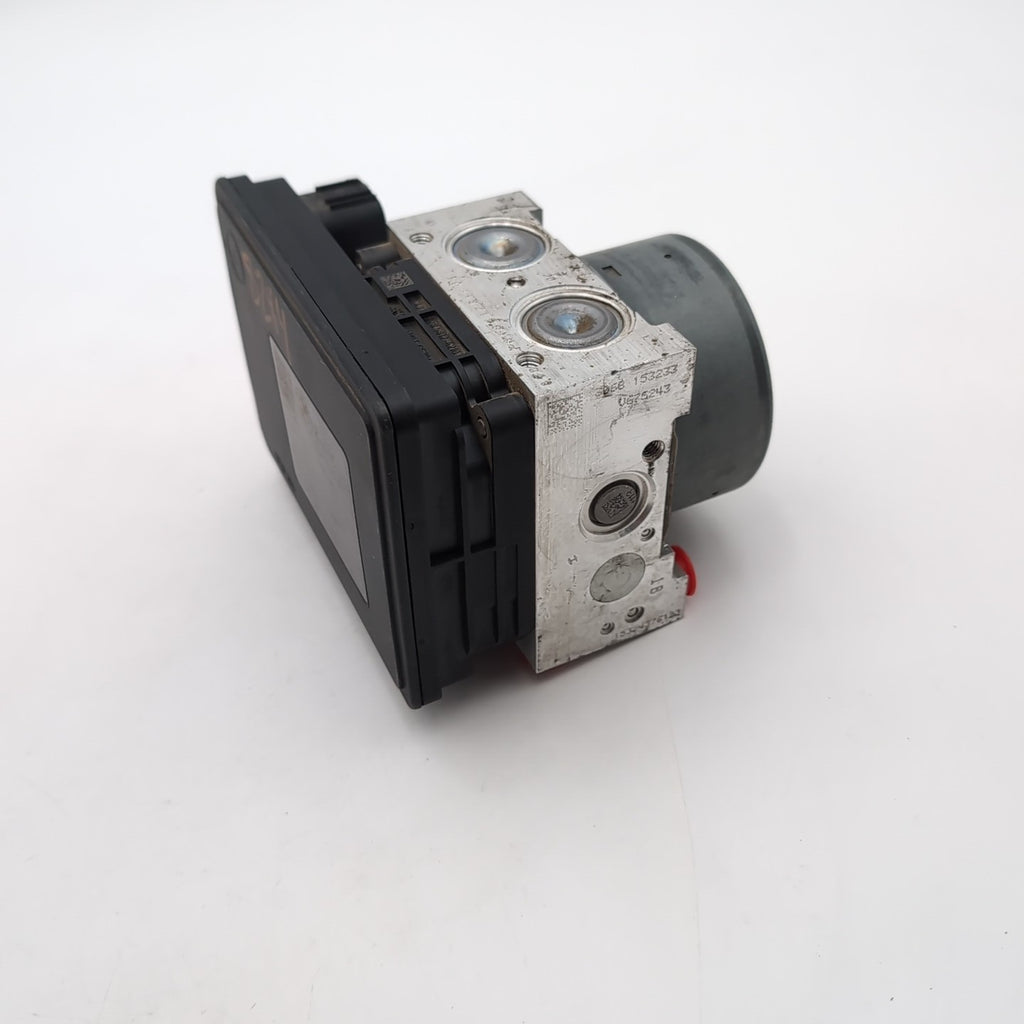 2016 2017 2018 2019 BMW X1 F48 ABS Anti Lock Brake Pump Control Unit 6877109
