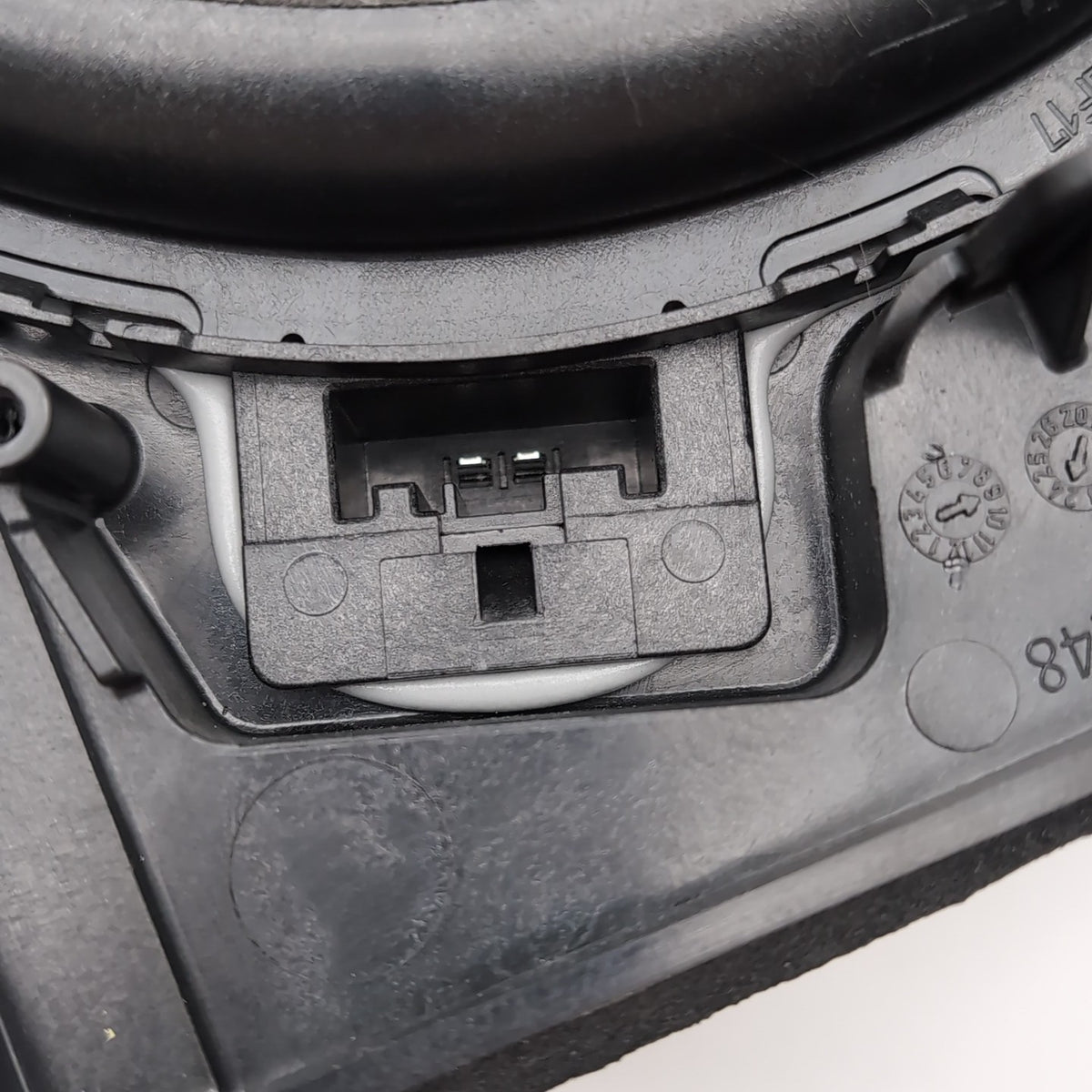 2023 - 2025 BMW X1 X2 U06 U10 U11 Central Bass Left Subwoofer Speaker 9858623