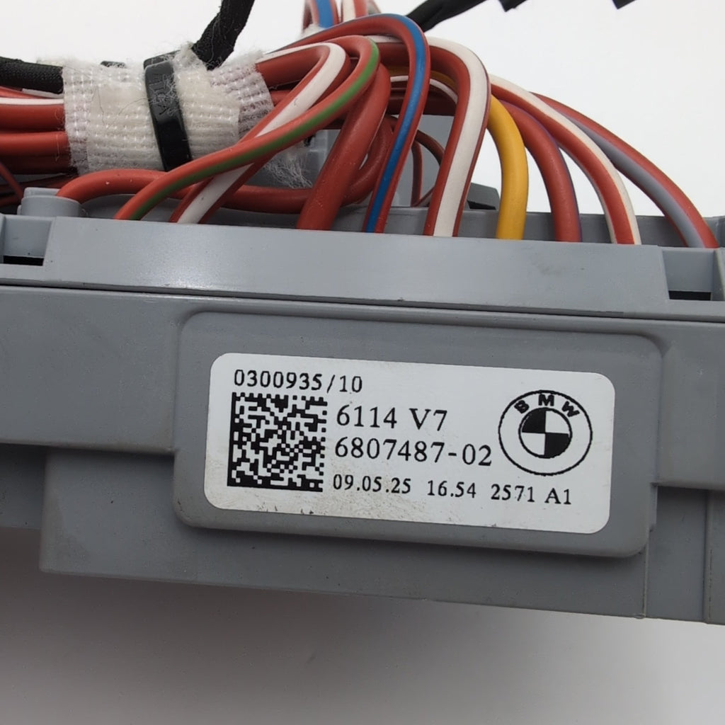 2019 - 2026 BMW X5 X6 X7 XM G20 G26 G42 G87 M3 Front Power Distribution Fuse Box