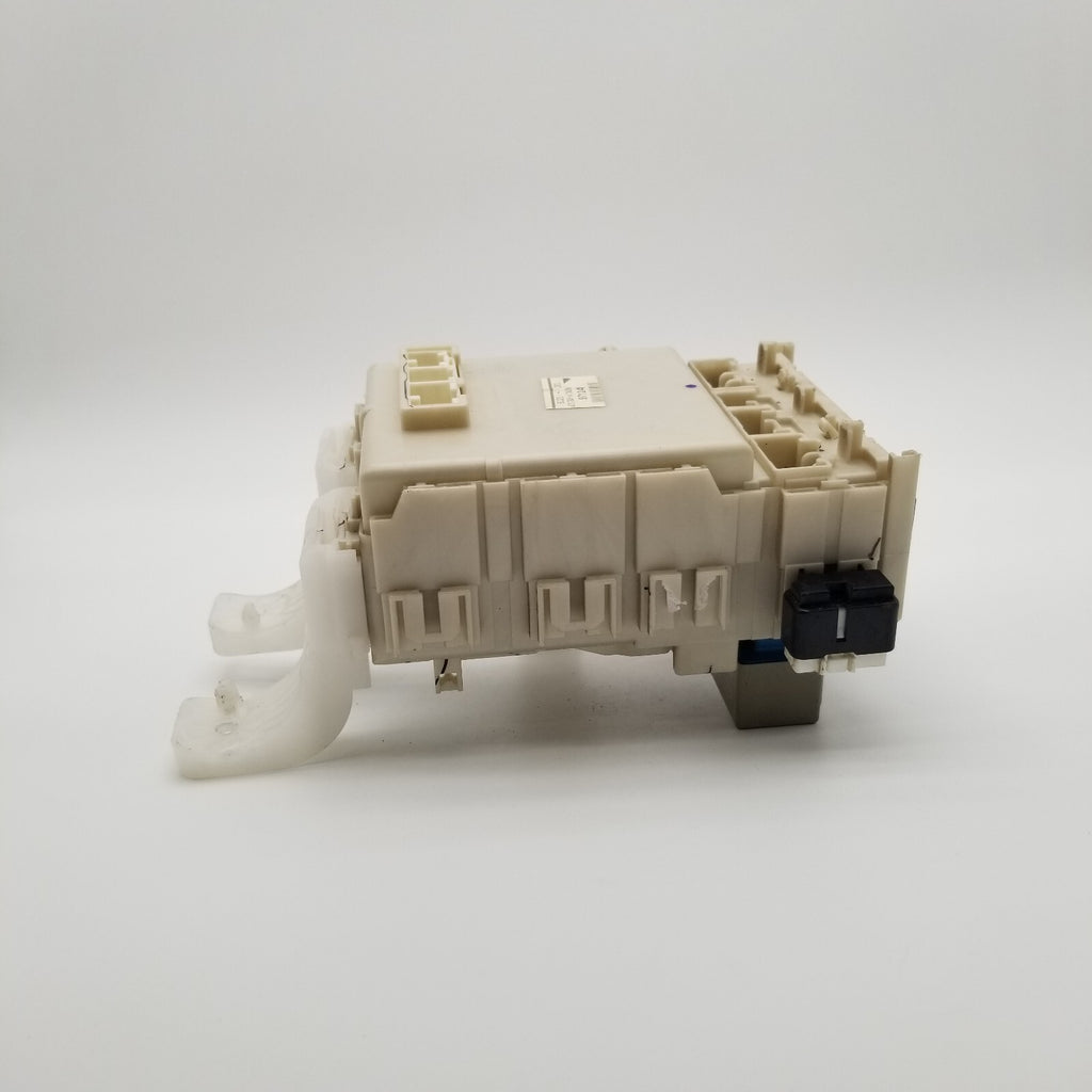 2004- 2009 Fits Toyota Prius Interior Under Dash Relay Fuse Box 82730-47300