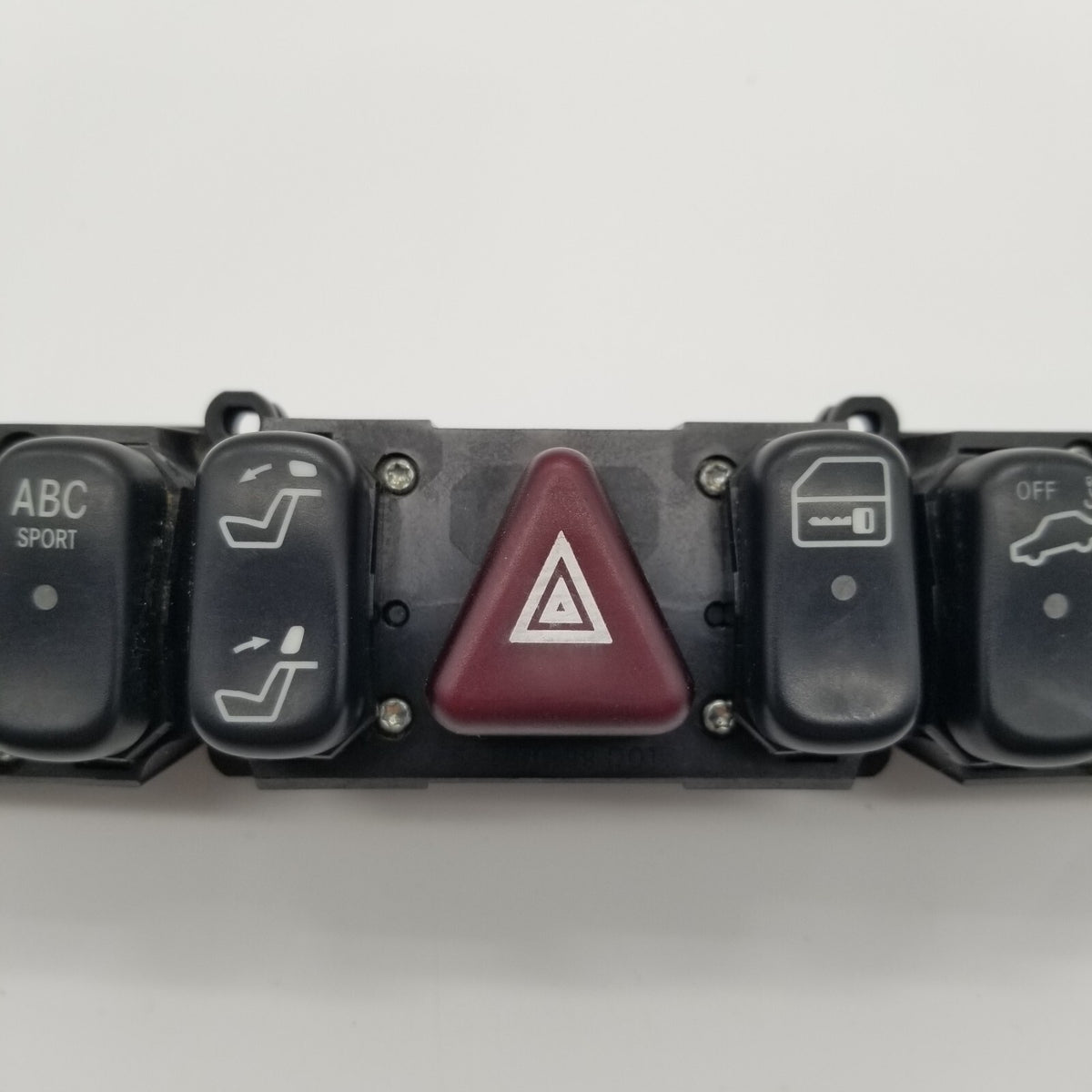 00 01 02 Mercedes W215 CL600 Dashboard Hazard Light Switch Panel 2158208410 Oem